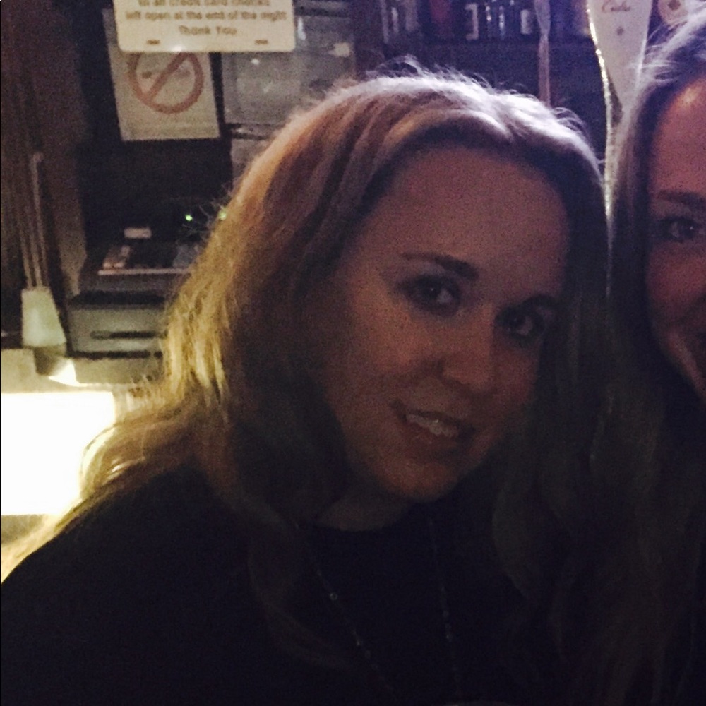 Meet your Posher, Lauren